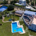 Villa Louloudi