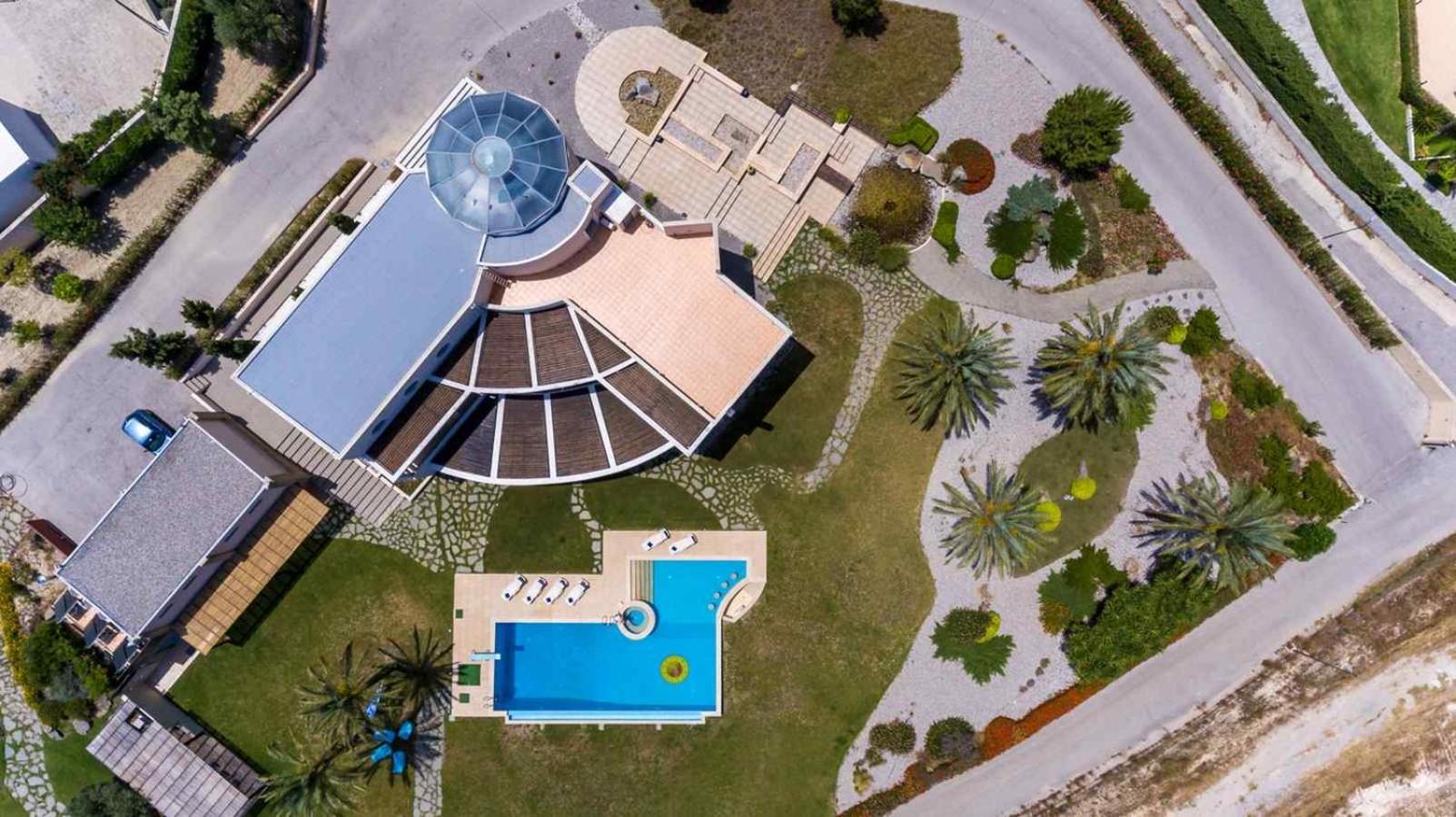 Louloudi Villa *